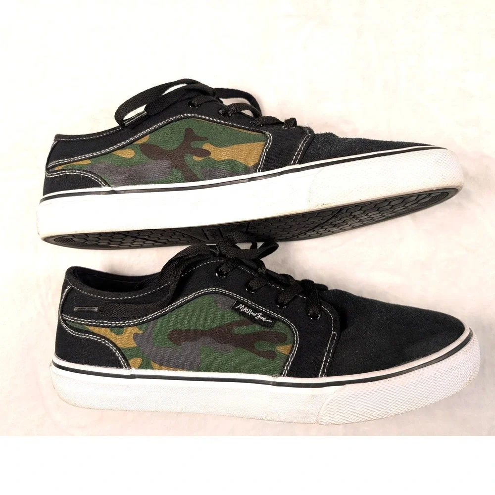 Maui and Sons Mens Camo Canvas Suede Low Top Skate Sneakers Black Green Size 12